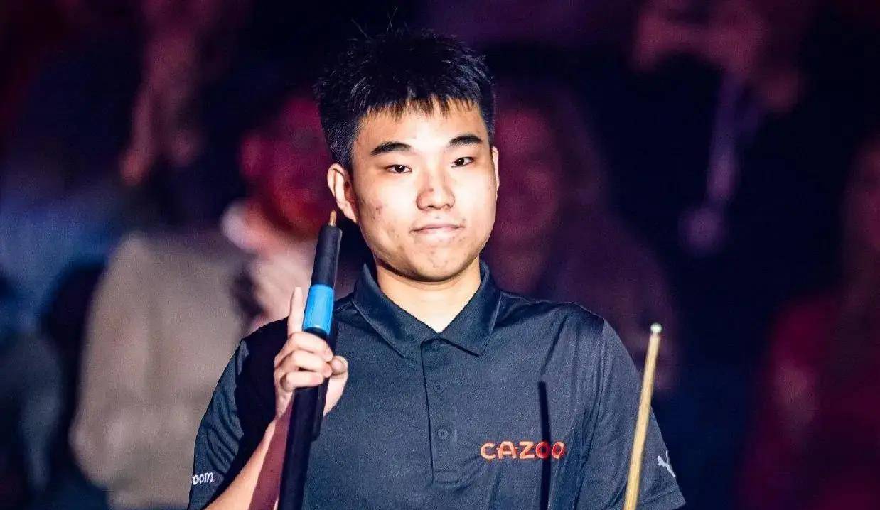 开云下载-欧预赛名将展拼搏精神，赛场上的风云人物的简单介绍