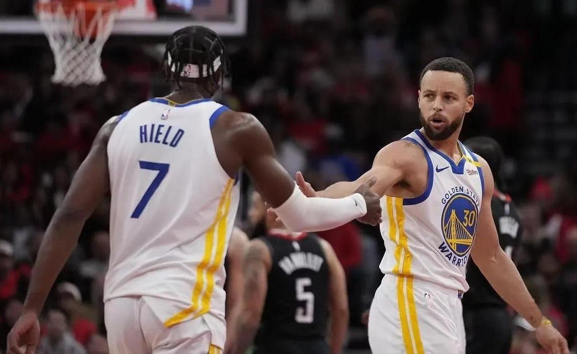 勇士力克雷霆,继续保持主场不败纪录的简单介绍 勇士力克雷霆,继续保持主场不败纪录的简单介绍