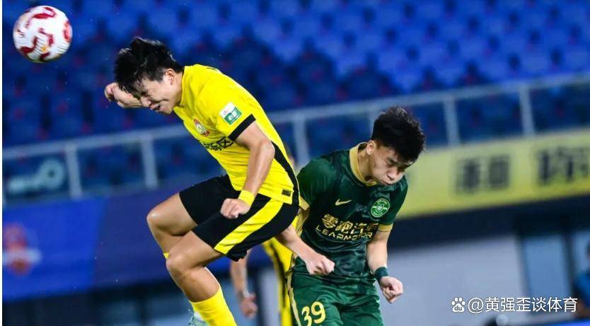 关键时刻外援挺身而出,带领球队获胜 关键时刻外援挺身而出,带领球队获胜