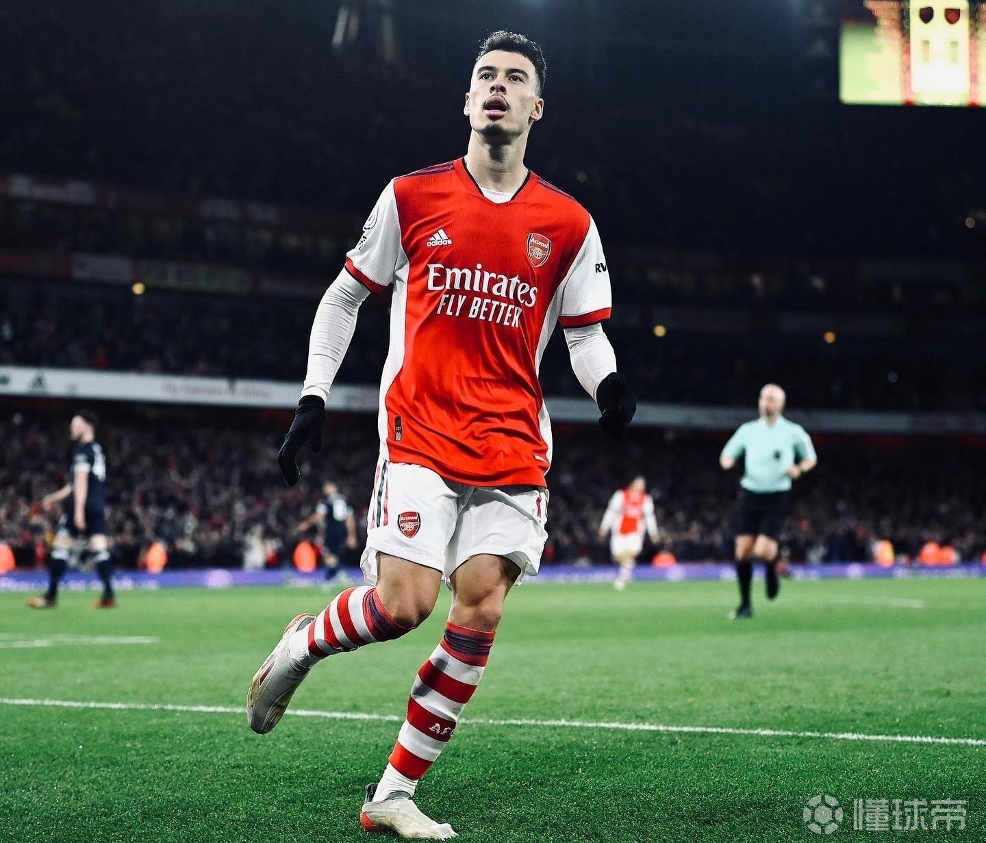 中国完胜罗马，马丁内利关键制胜的简单介绍